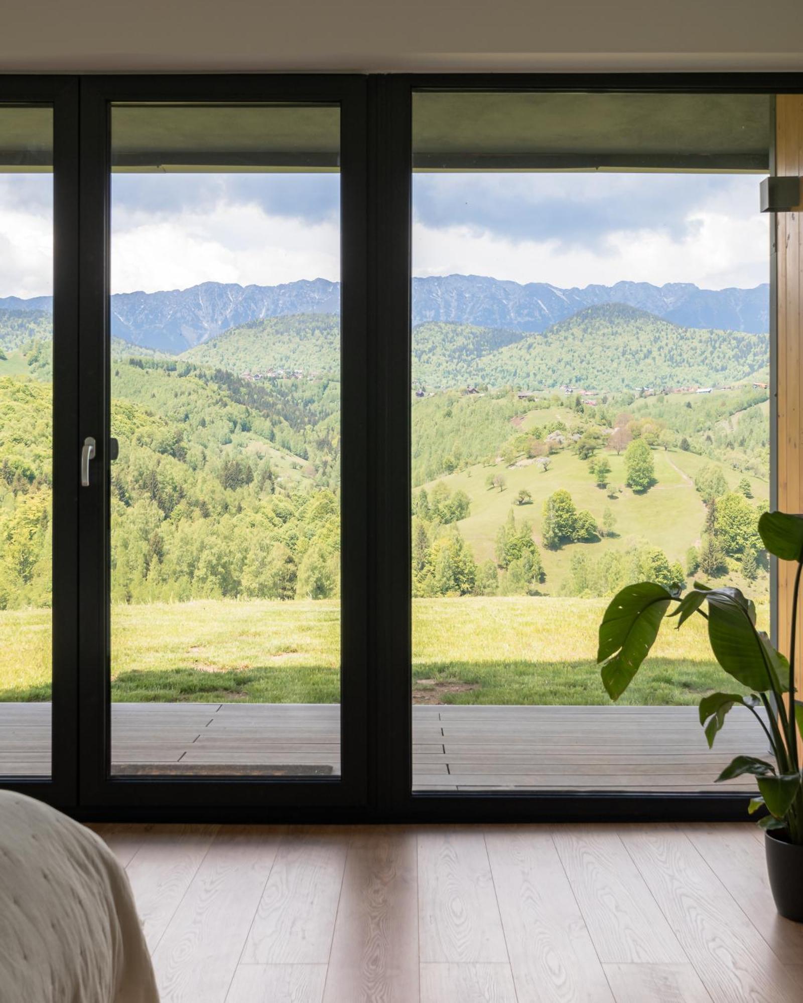 Amont Chalet Pestera  Luaran gambar