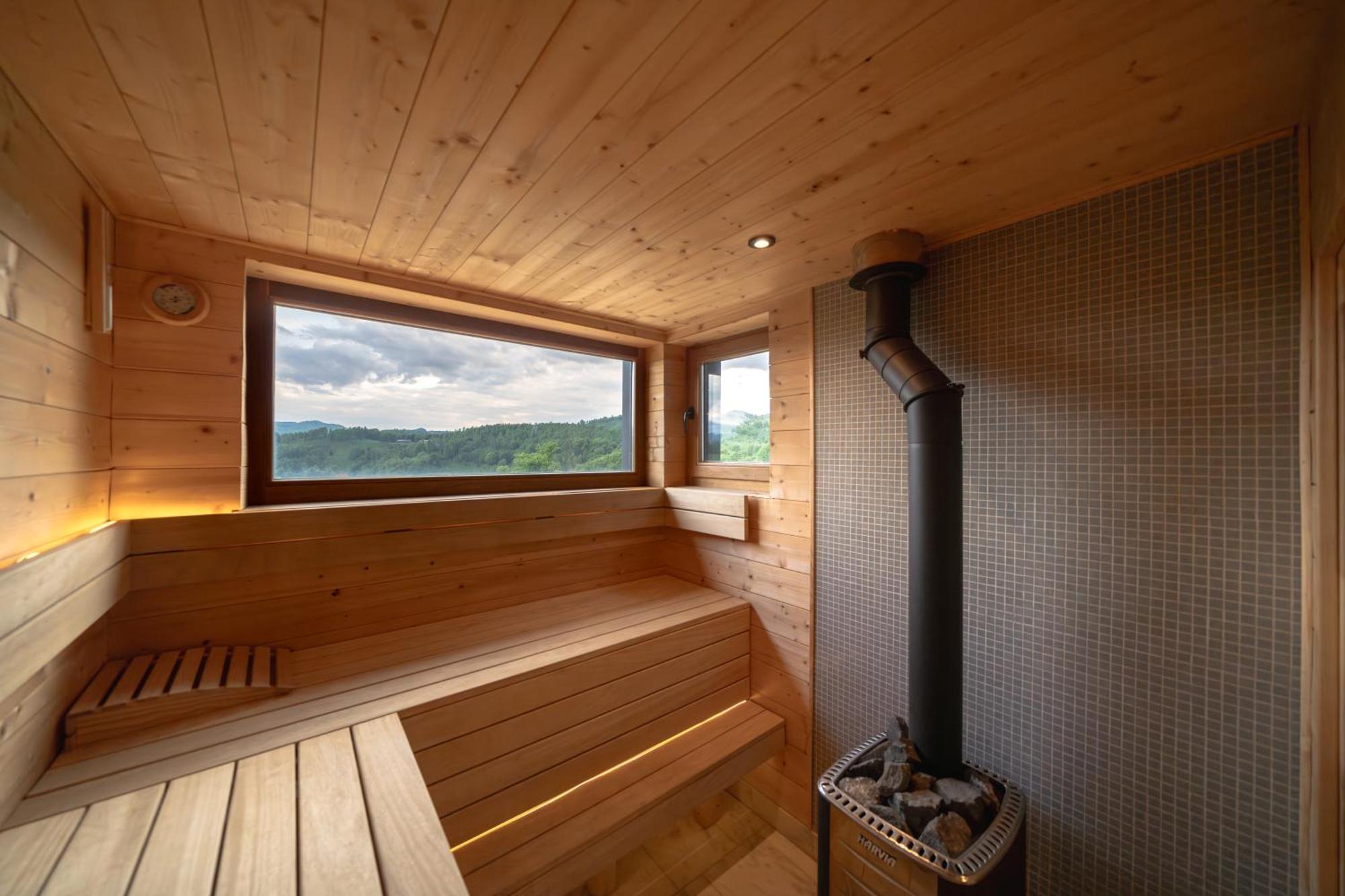 Amont Chalet Pestera  Luaran gambar